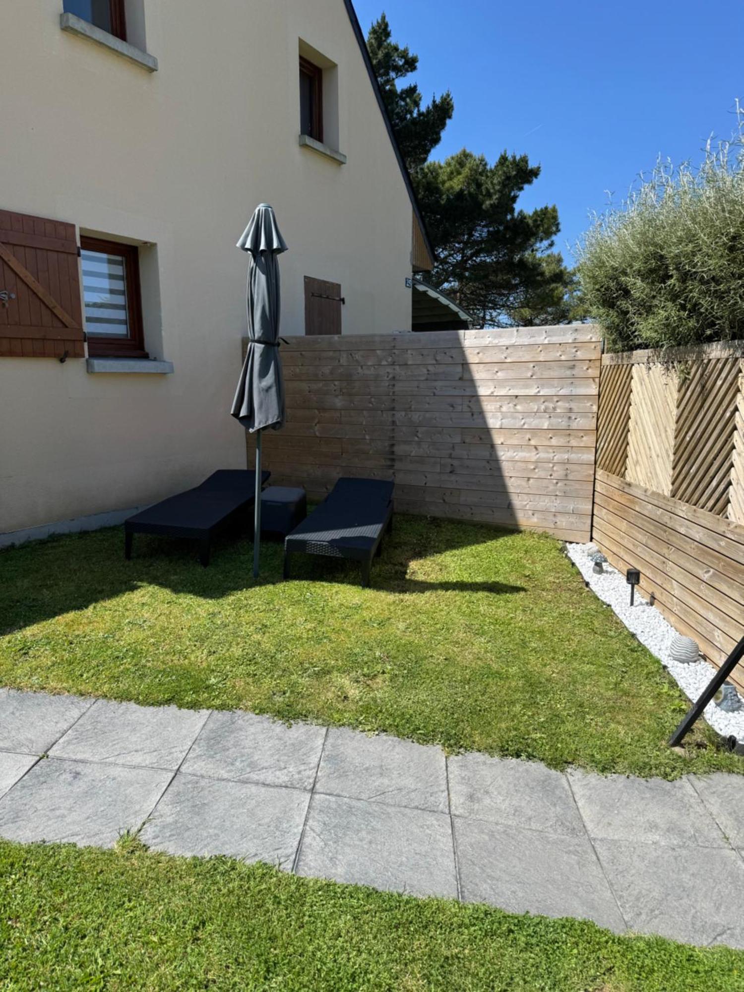 Perle Beach, Petite Maison Situee En Bord De Plage, Piscine. 基代利普拉格 外观 照片